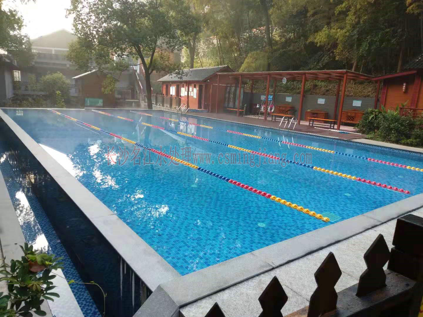 长沙南郊公园御龙泉苑游泳池完工啦